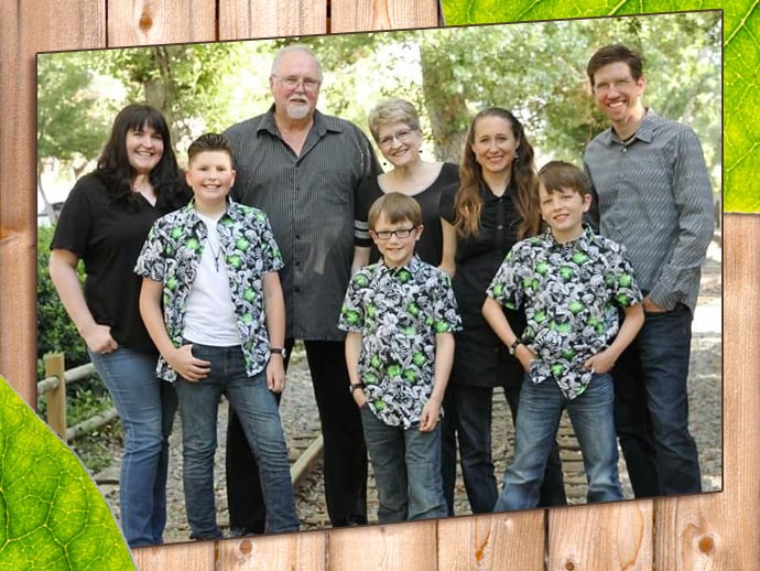 Pastor Tom Klingforth and family